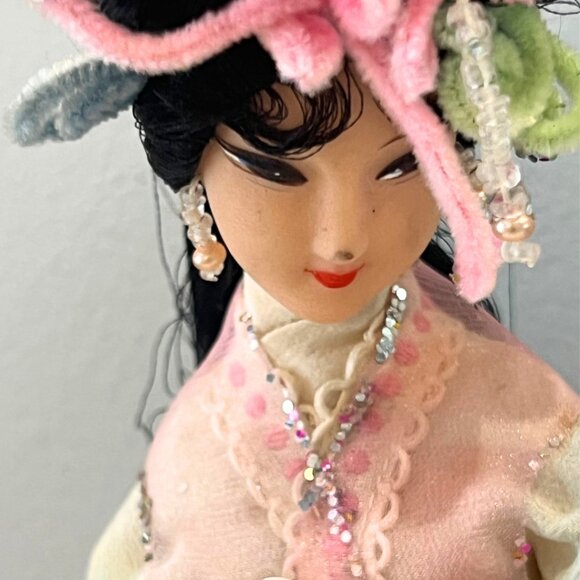 Vintage Oriental Chinese Court Lady Doll Geisha 11" Long Sleeves Souvenir - Picture 4 of 13